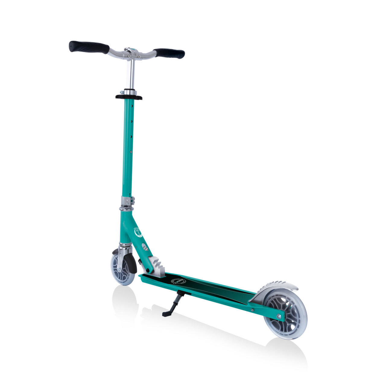 720 307 2 Wheel Fold Up Scooter
