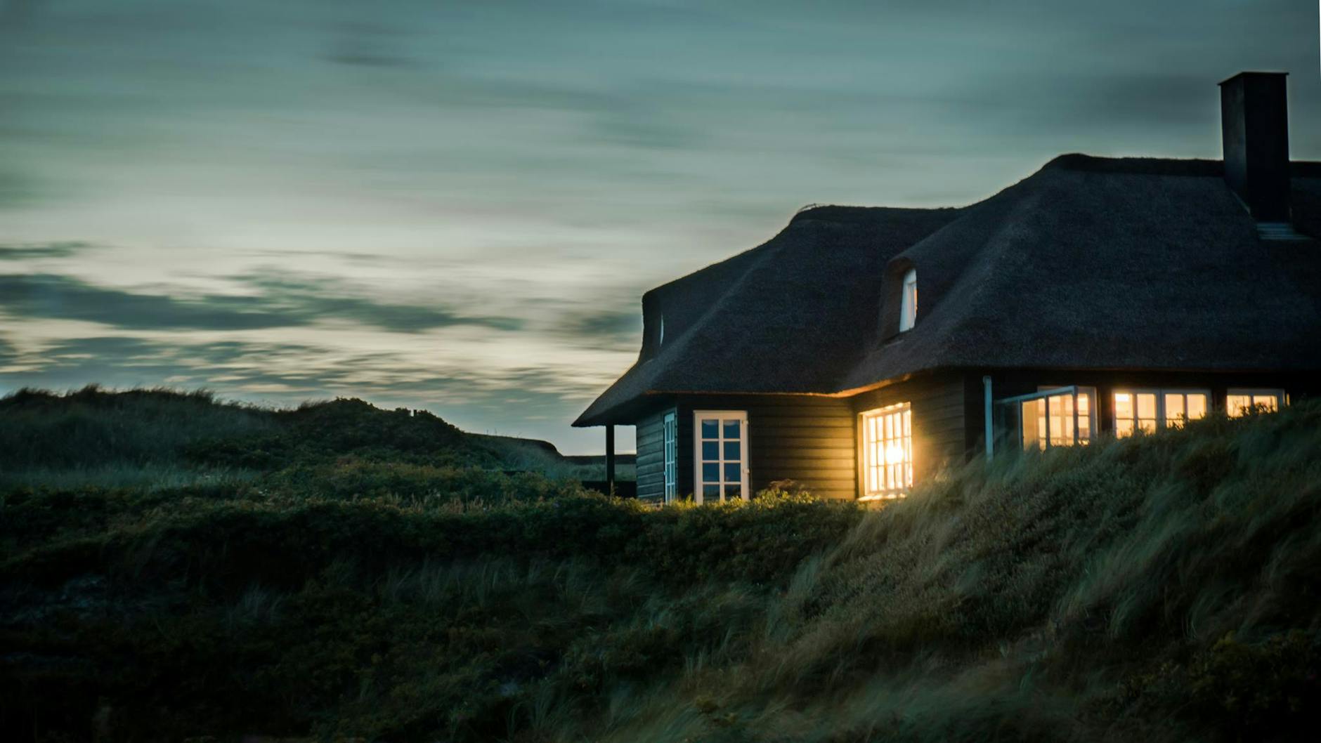 Next-Level Cribs: Top Prefab Home Builders Nearby!