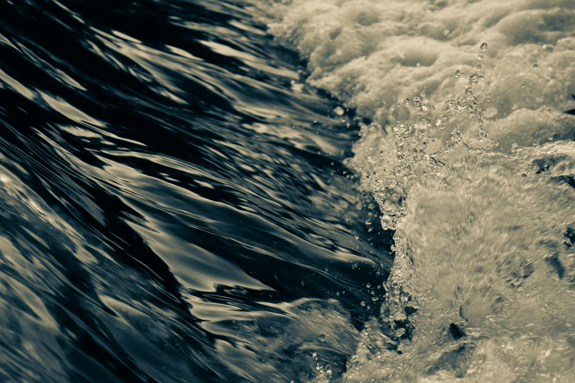 Go Green: Ace Home Solar Install!