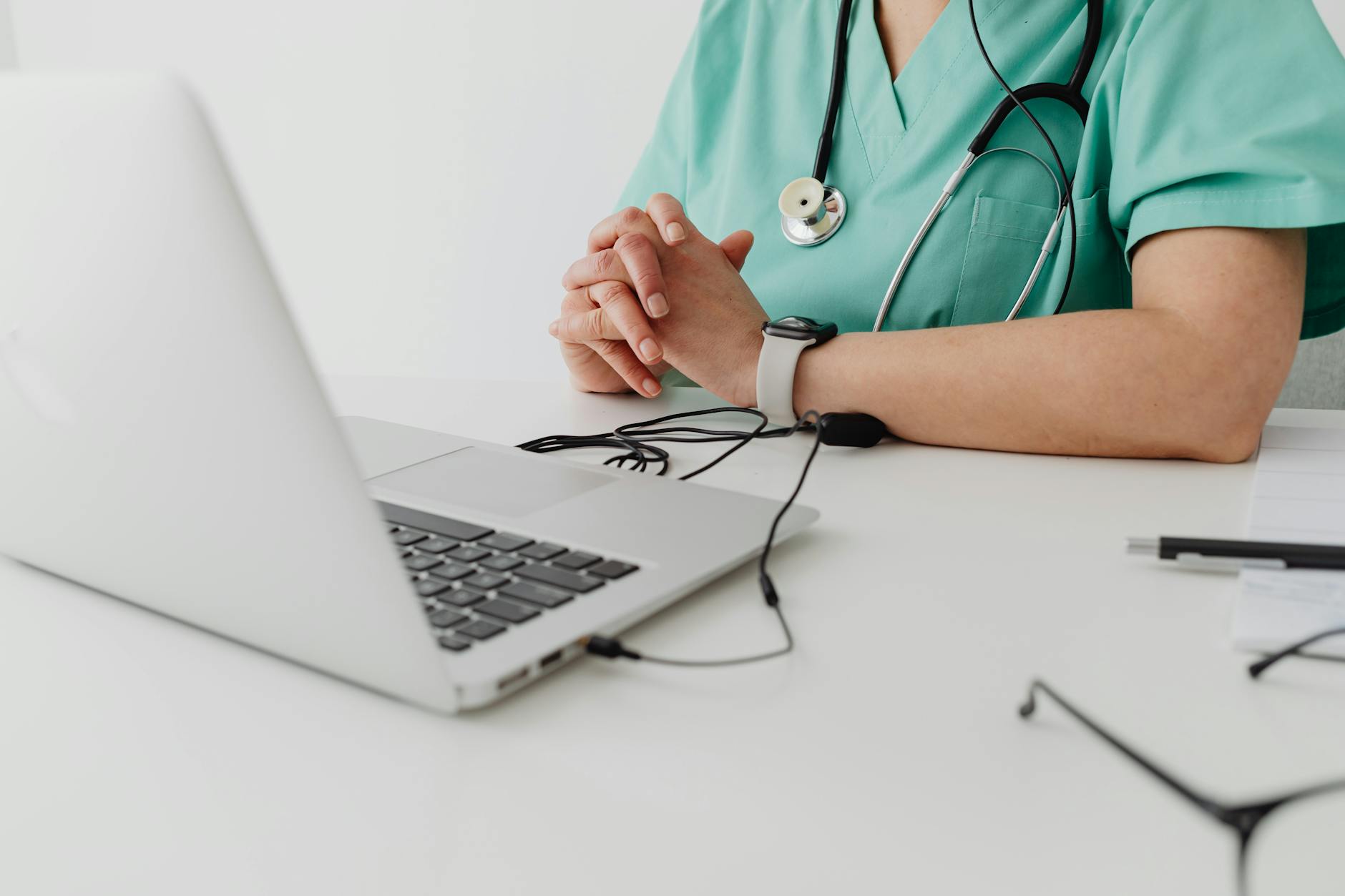Telehealth Lifeline: Bridge Care for Rural Hearts