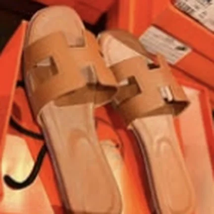 Hermes slides, tan
