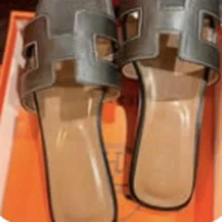 Hermes slides, grey
