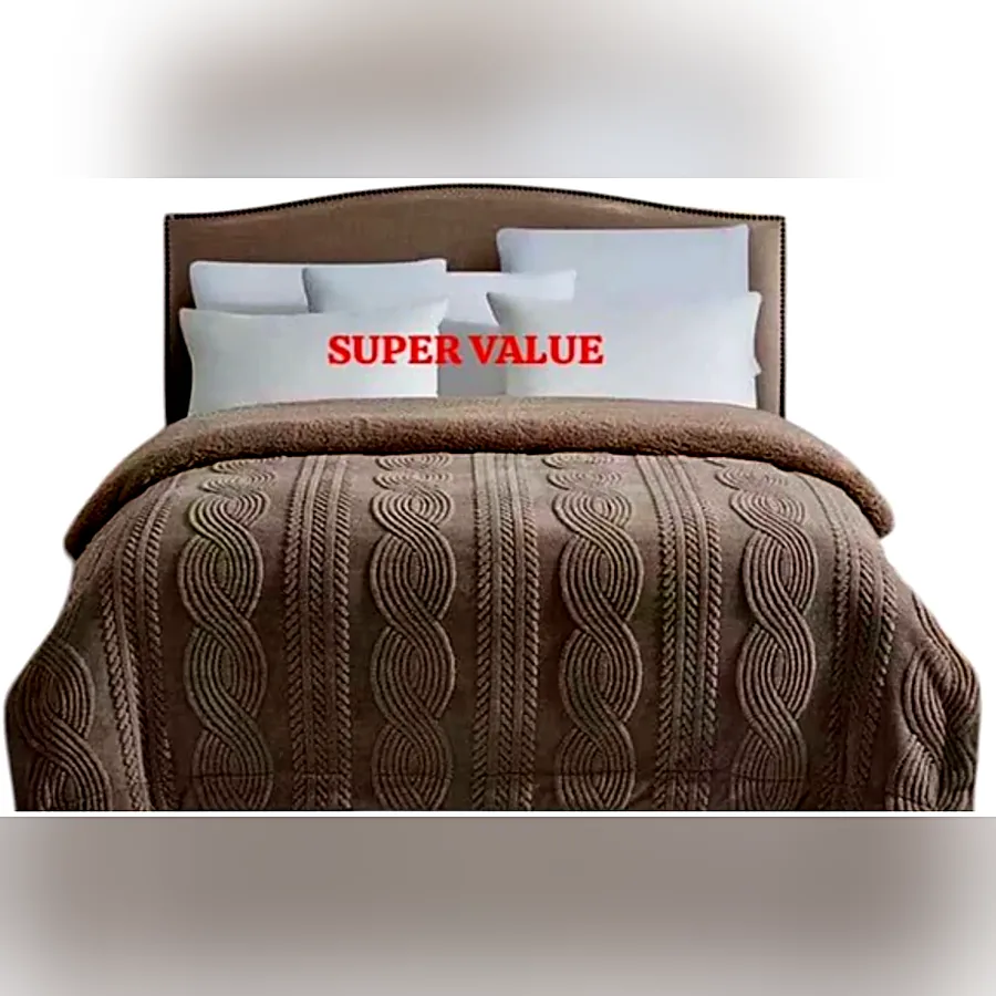 Cable-knit sherpa comforter