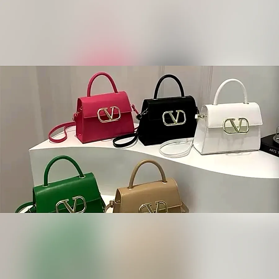 Buckle mini handbag