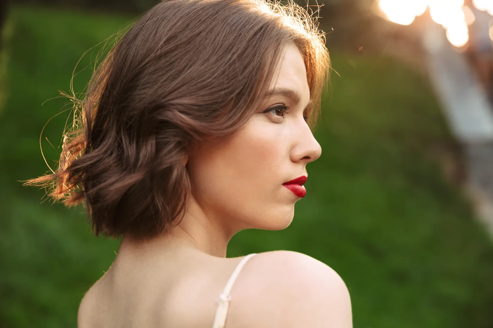 Short Hair Styles .avif