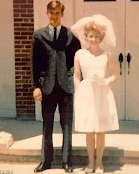How Dolly Parton Lost Wedding Dress Was Found.jpeg
