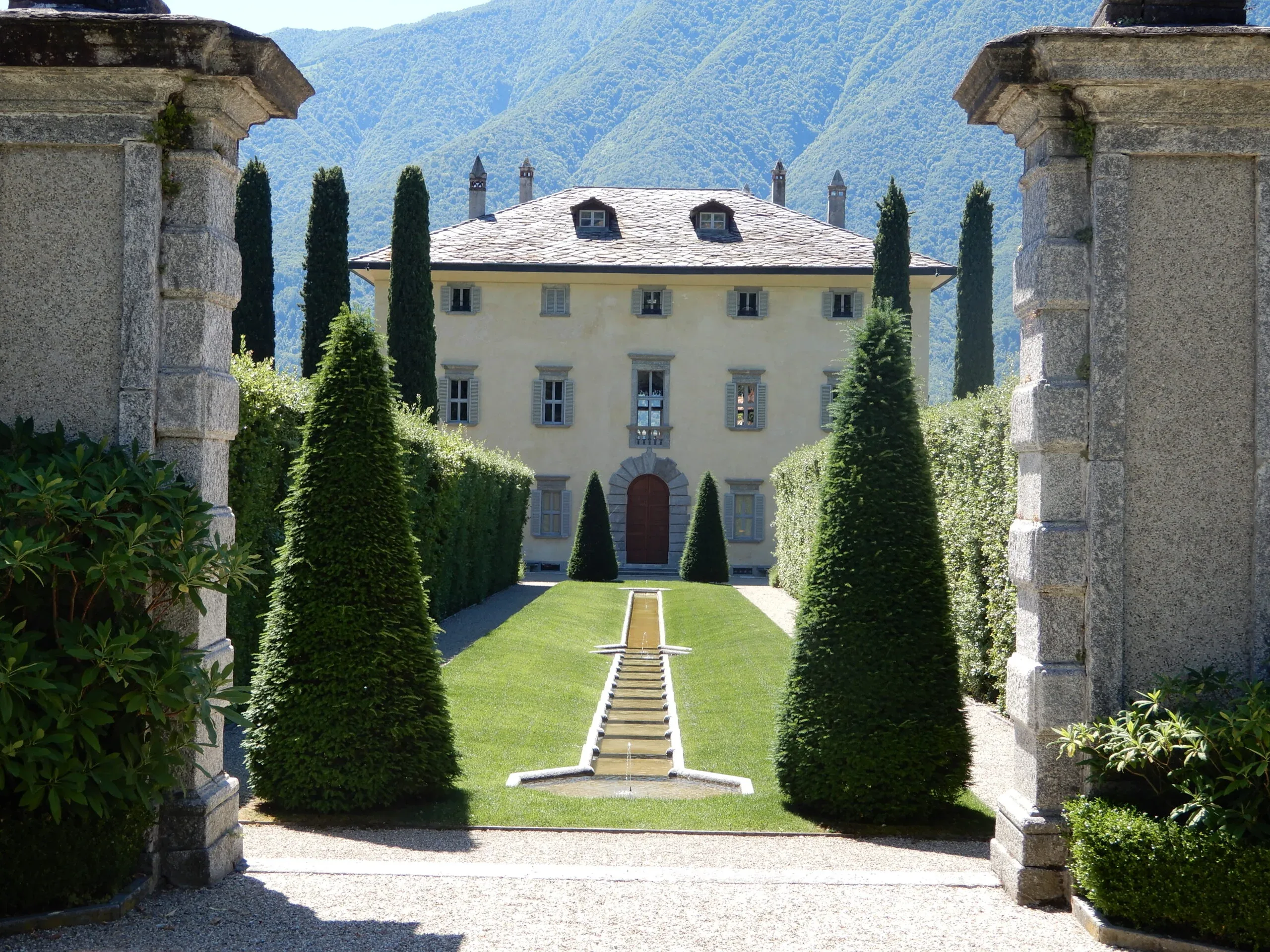 Villa Balbiano, Ossuccio.jpg