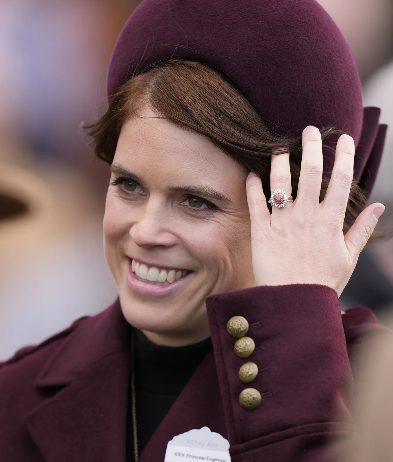 Princess Eugenie engagement ring.jpg