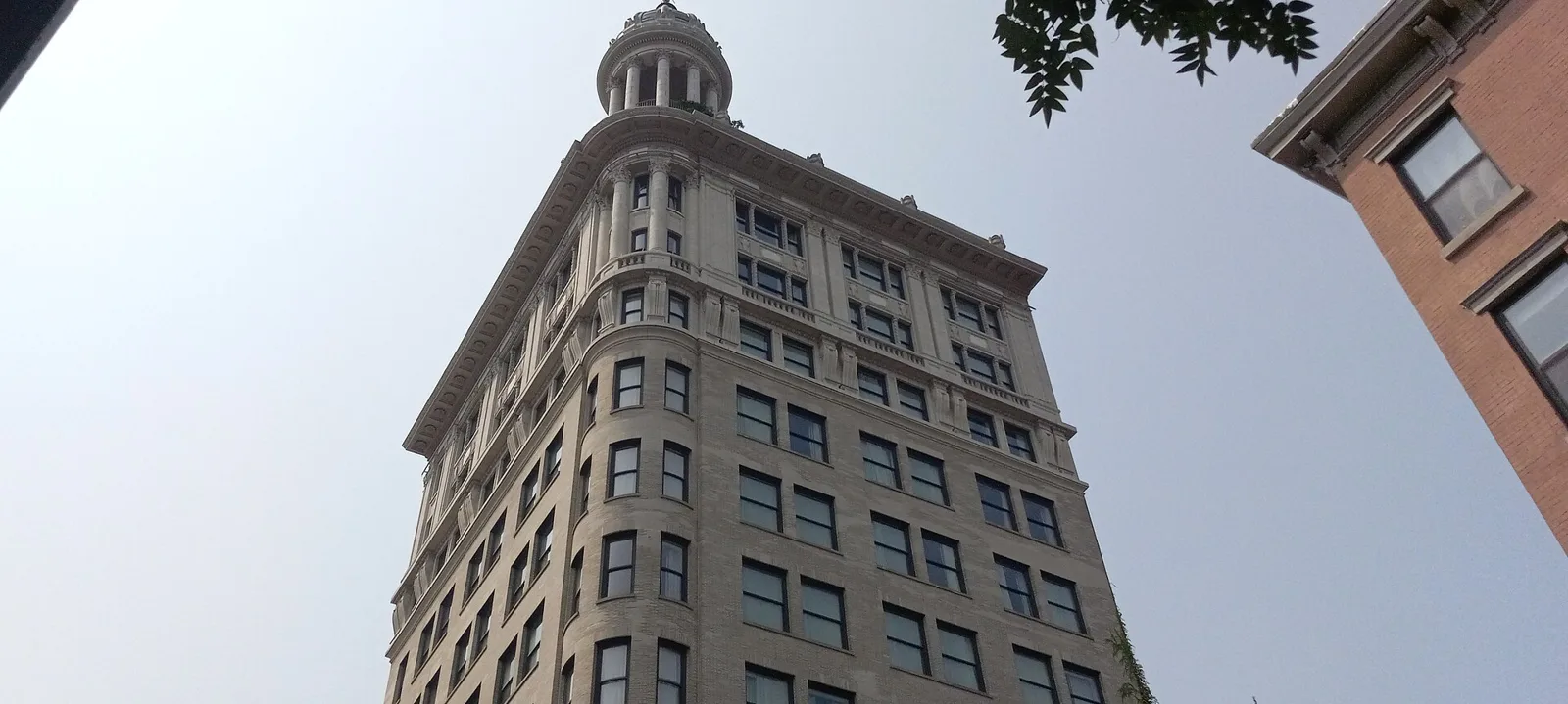 The former Jarmulowsky Bank Building on the Lower East Side, home of the Nine Orchard hotel | Wedded Wonderland